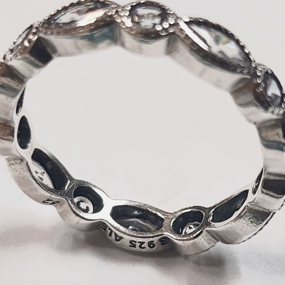 Pandora Ring Clear Czs - Picture 8 of 9